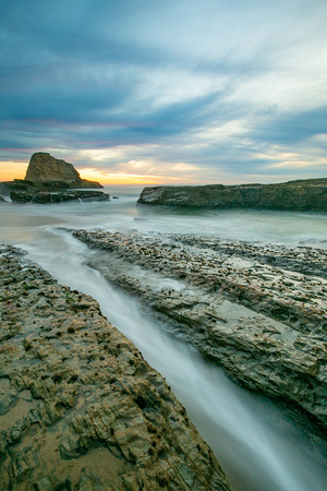 Hole in the Wall Beach