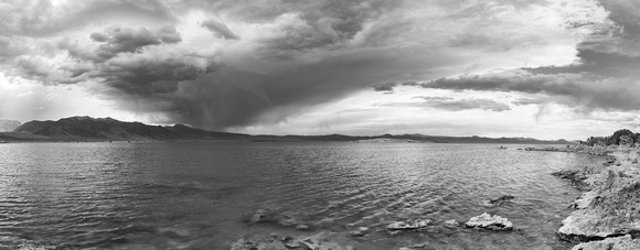 Sierra storm, Mono Lake